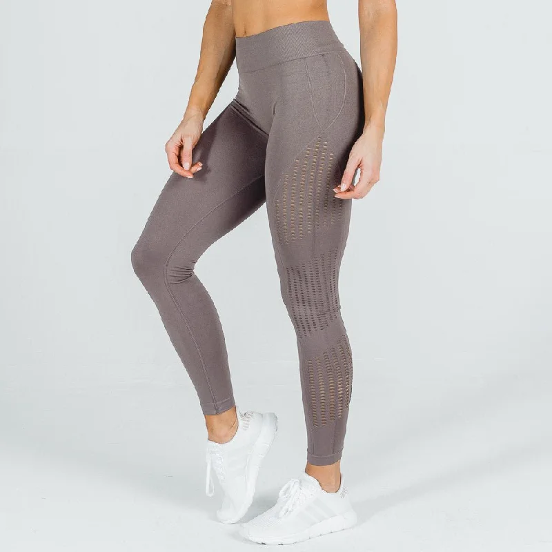 She-Wolf Seamless Leggings - Beige