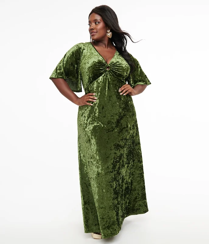 Smak Parlour Plus Size 1970s Mossy Green Velvet Cutout Maxi Dress